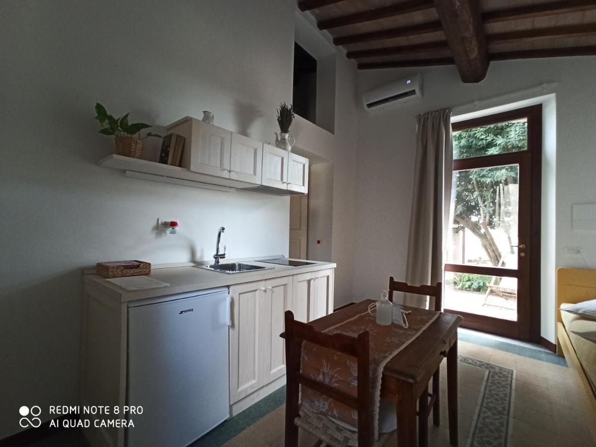 Villa Di Campagna Santa Giulia Карбонифера Экстерьер фото
